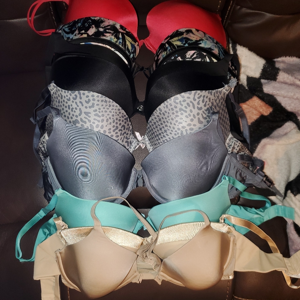 Victoria Secret push up bras